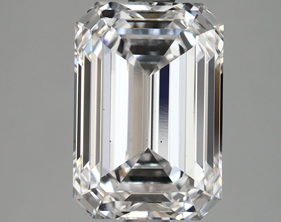 3.00 Carat Emerald Shaped Ideal Cut F-VS1 - IGI Certified Lab Grown Diamond