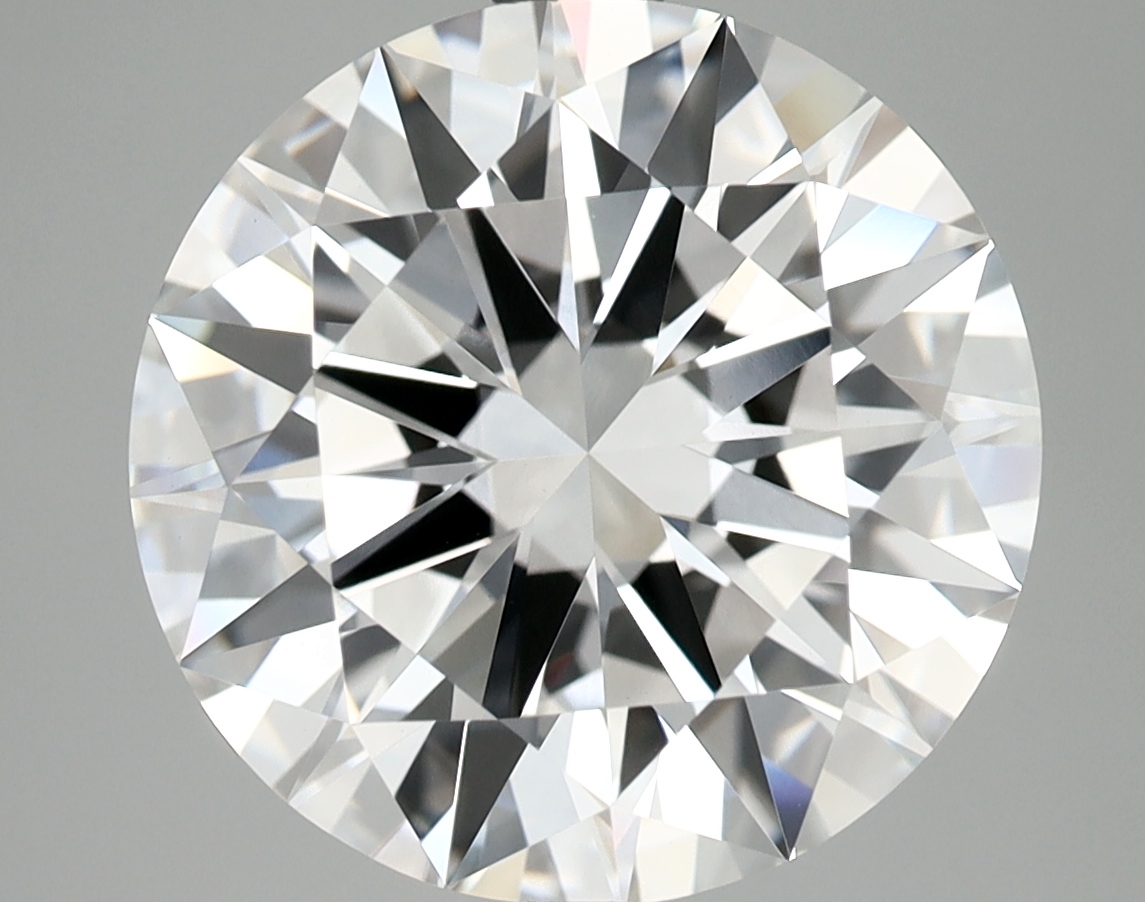 6.25 Carat Round Shaped Excellent Cut E-VVS2 - IGI Certified Lab Grown Diamond